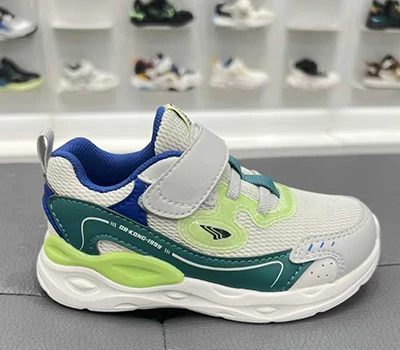 Předefinování maloobchodního maloobchodu: Jak skener Xianku3d Foot transformuje nakupování bot z ...